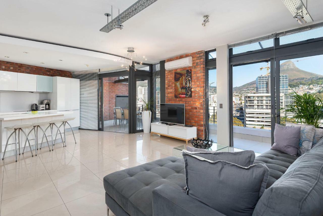 Metropolis Luxury Apartments Kaapstad Buitenkant foto